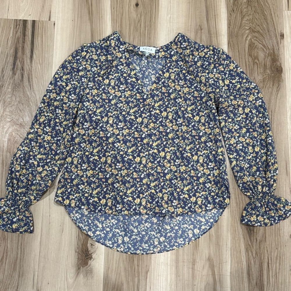 Acoa Floral Bell Sleeve Blouse Top Women’s Small